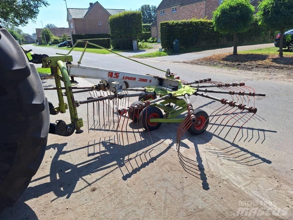 CLAAS Liner 390 S محشات