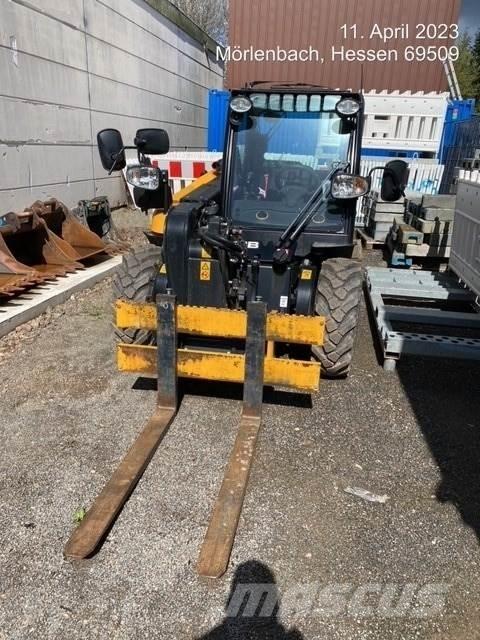 JCB 516-40 مناولات متداخلة
