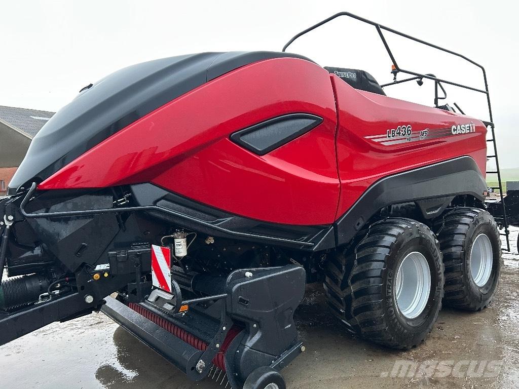 Case IH LB 436 HD محزمات مربعة