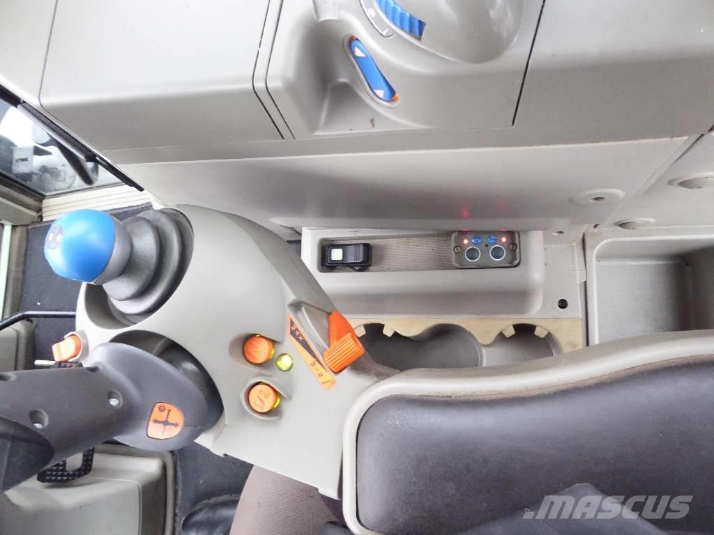 Fendt 415 Vario TMS الجرارات