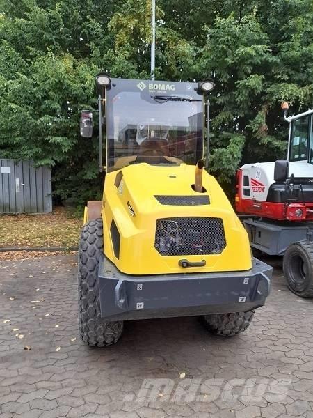 Bomag BW 177 D H-5 مداحل أحادية الأسطوانة