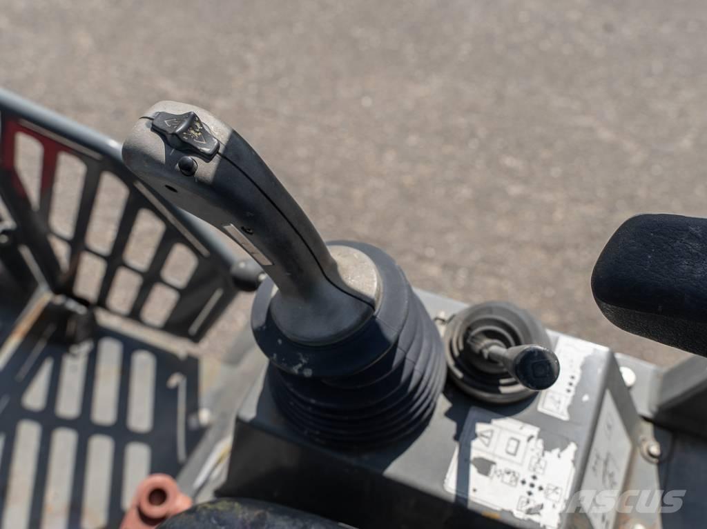 Weidemann 1370CX50 لوادر صغيرة
