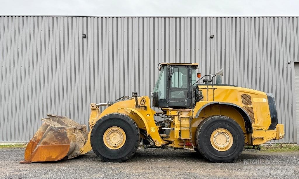 CAT 980 M لوادر بعجل