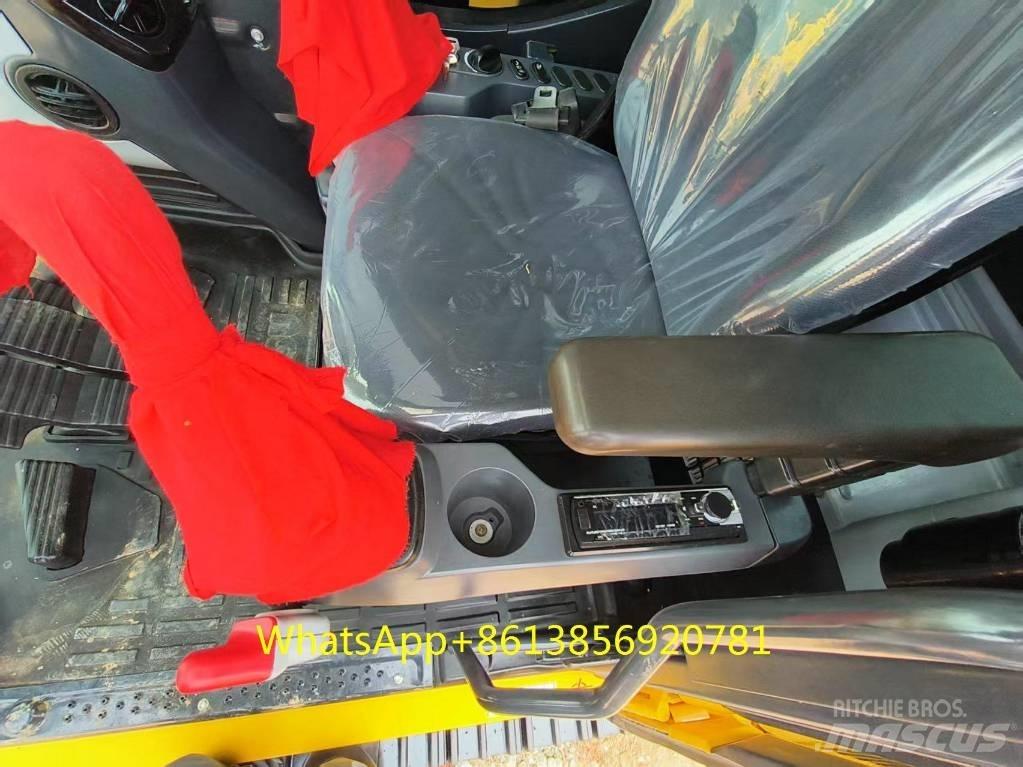 Komatsu PC 240-8 حفارات وسط 7 طن - 12 طن