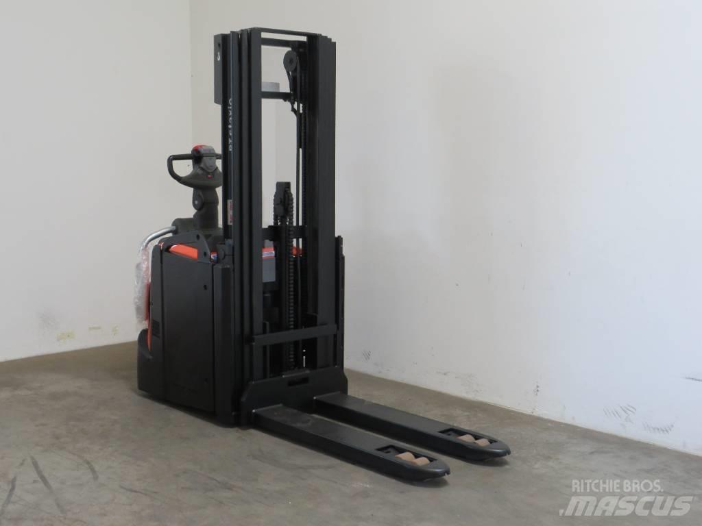 BT SPE 120 L GB معدات التكديس الجوالة