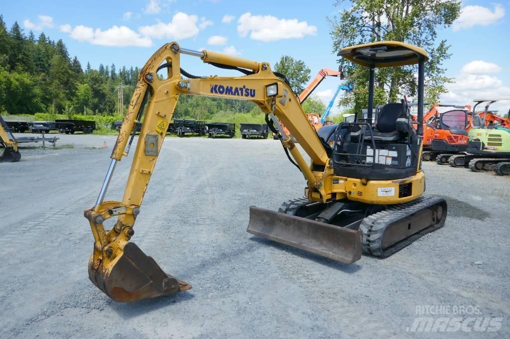 Komatsu PC 30 MR-3 حفارات صغيرة أقل من 7 طن (حفارات صغيرة)
