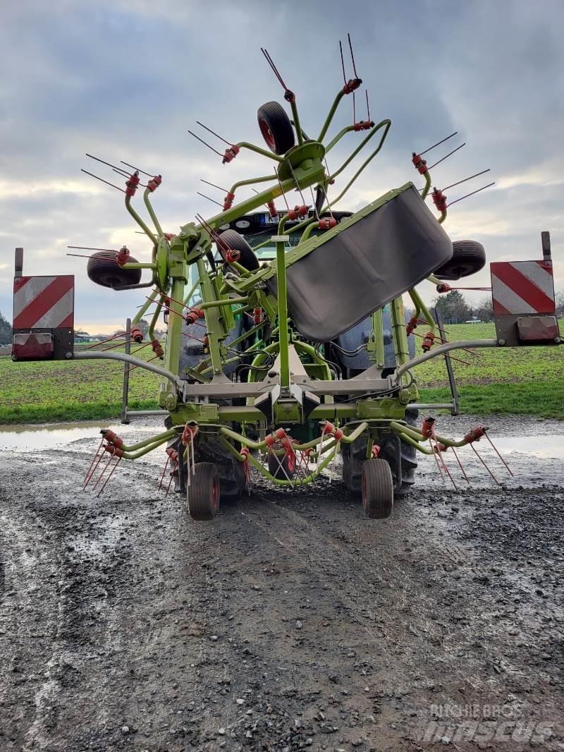 CLAAS Volto 800 ماكينات زراعية أخرى
