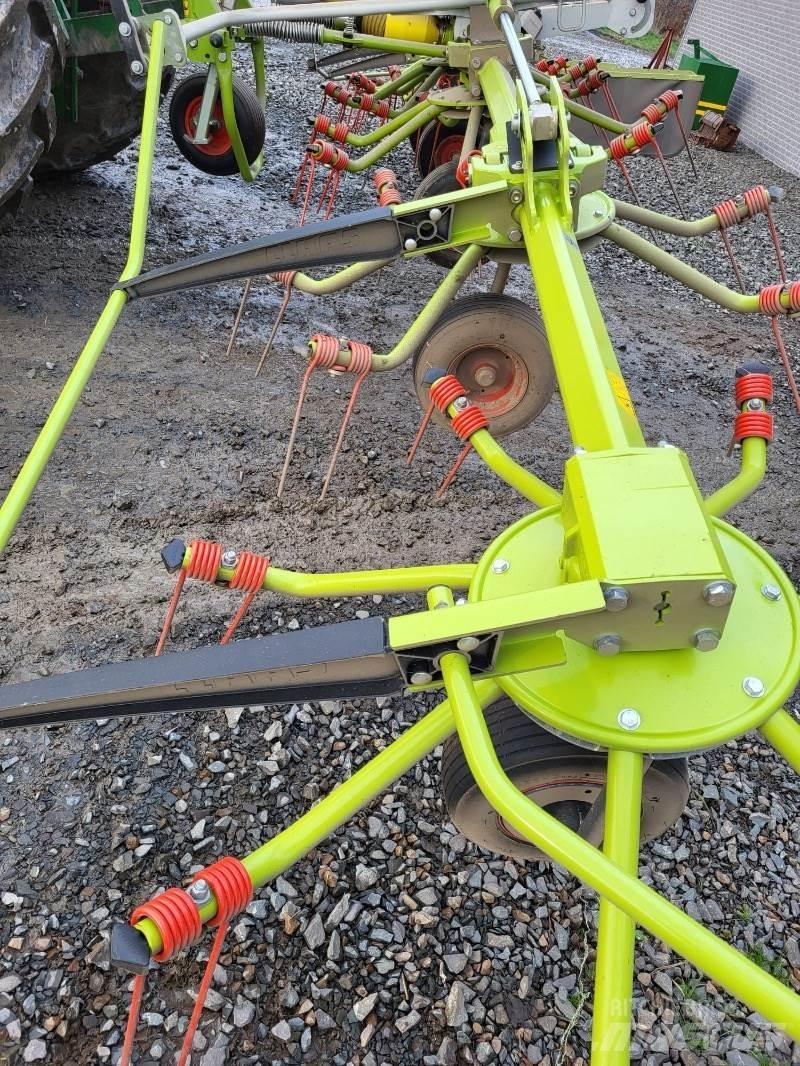 CLAAS Volto 800 ماكينات زراعية أخرى