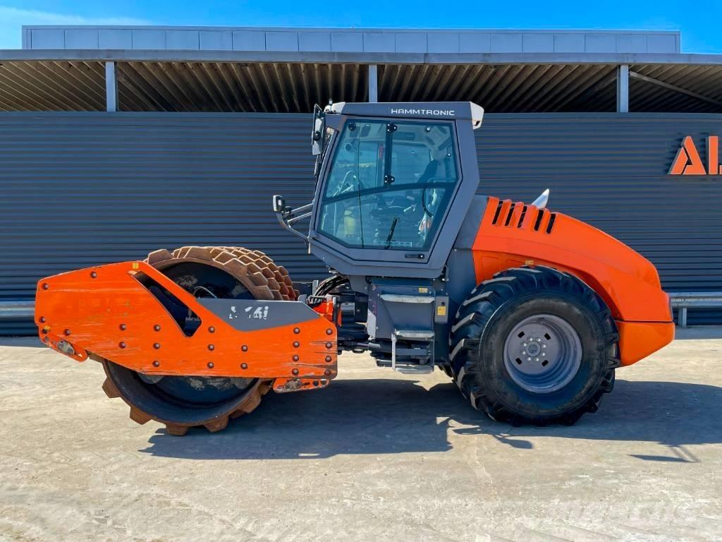 Hamm H 16I P مداحل أحادية الأسطوانة