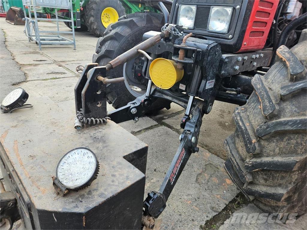 Belarus MTS 1025.2 الجرارات