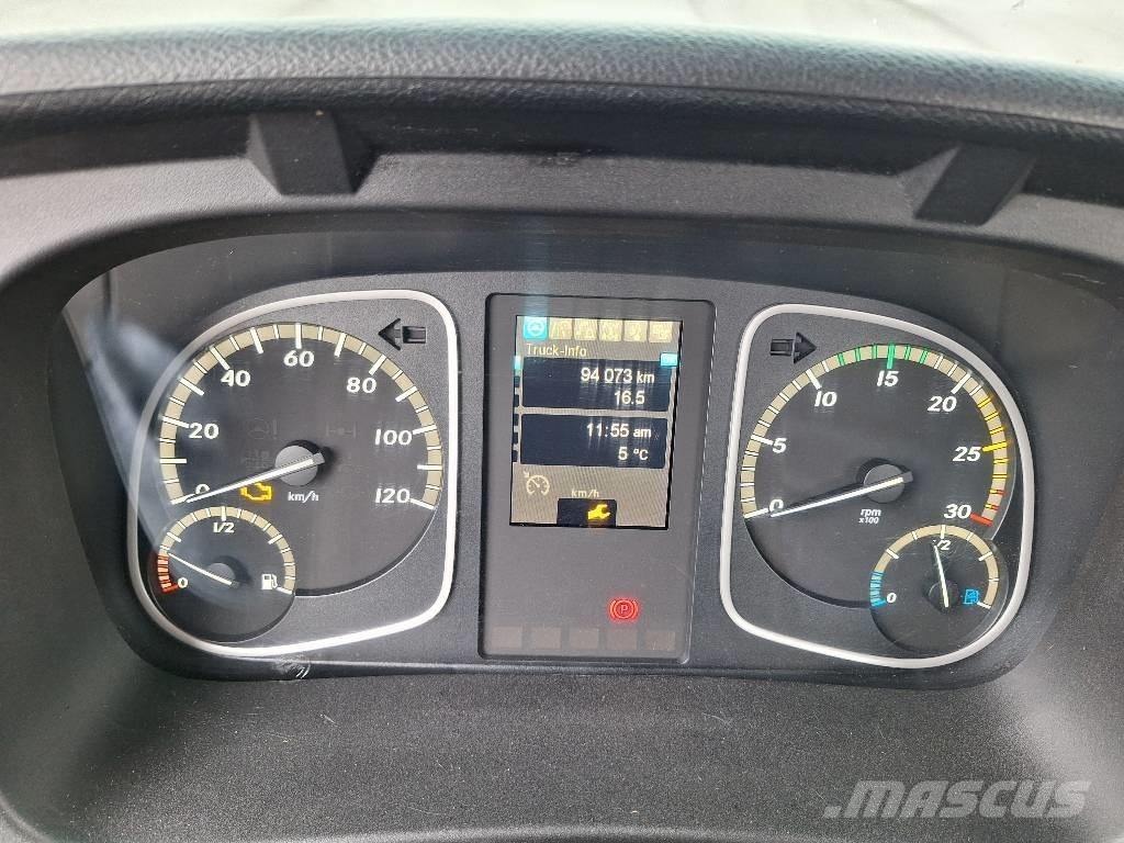 Böcker AK 37/4000 رافعات الطرق الوعرة