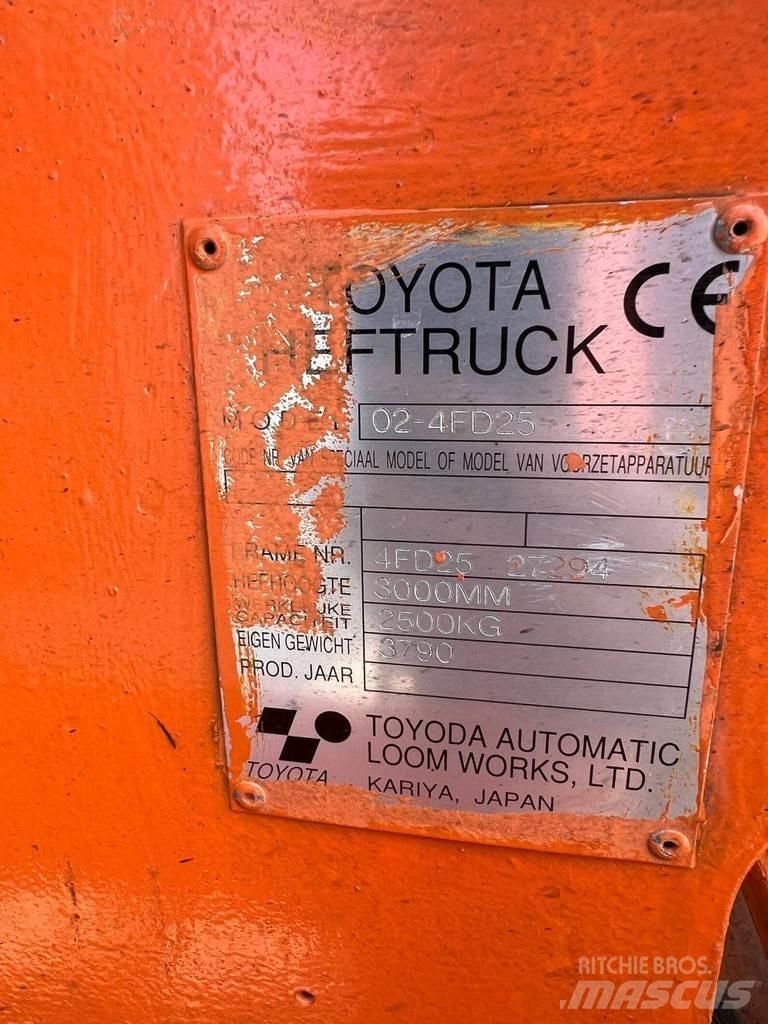 Toyota 02-4FD25 شاحنات الديزل
