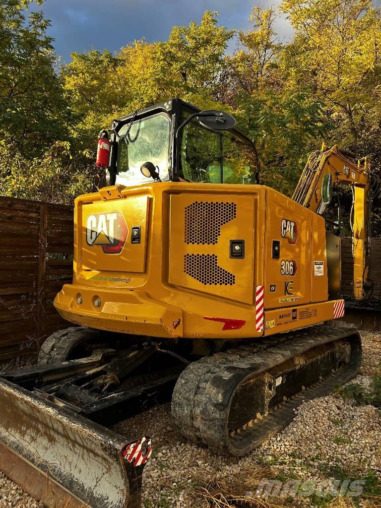 CAT 306 CR حفارات وسط 7 طن - 12 طن