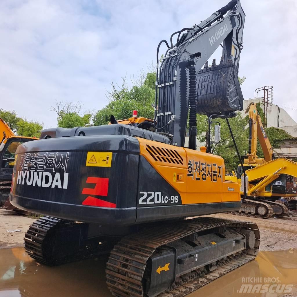 Hyundai 220lc-9s حفارات زحافة