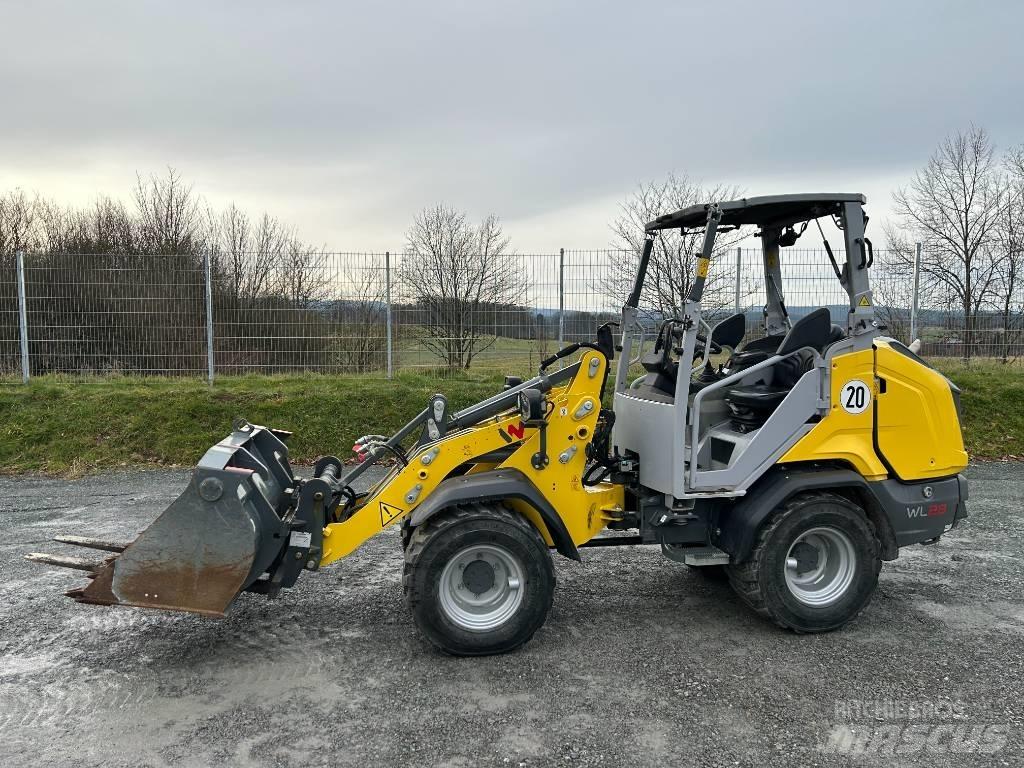 Wacker Neuson WL28 لوادر بعجل