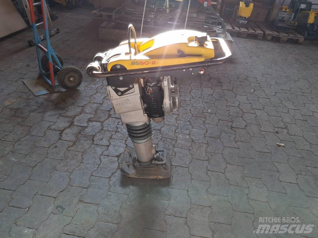 Wacker Neuson BS50-2 ِدَكات