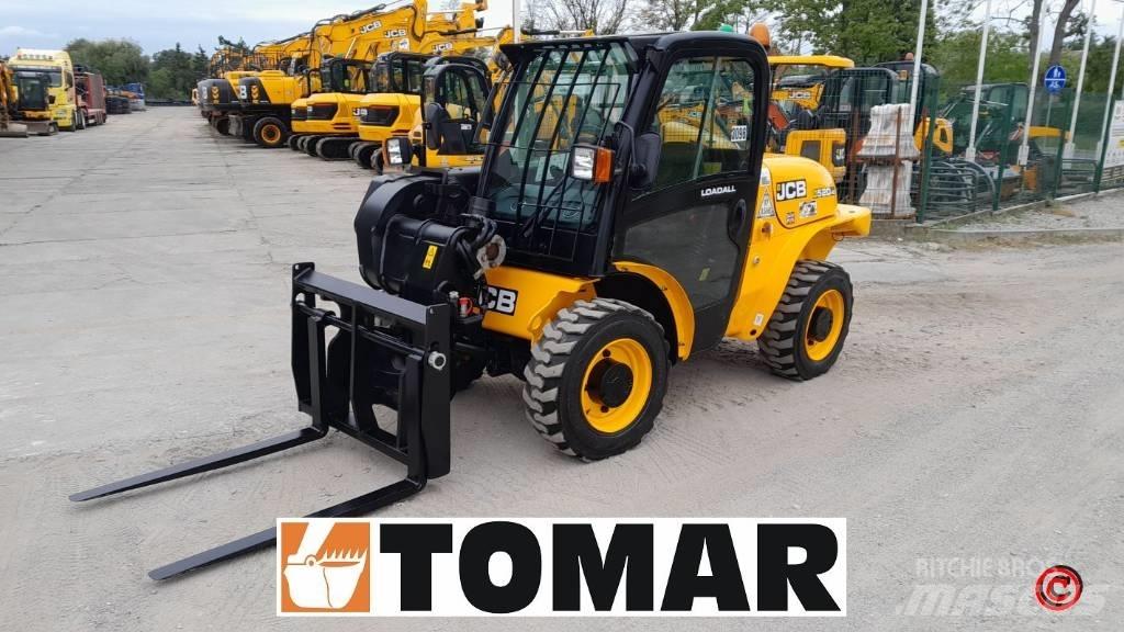 JCB 520-40 مناولات متداخلة