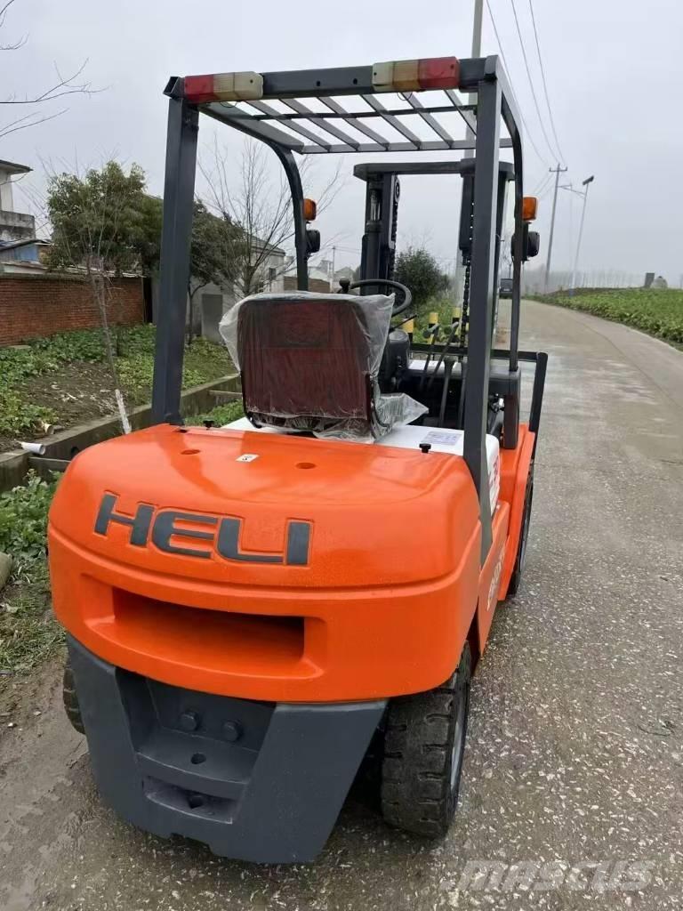 Heli 30 مناولات متداخلة