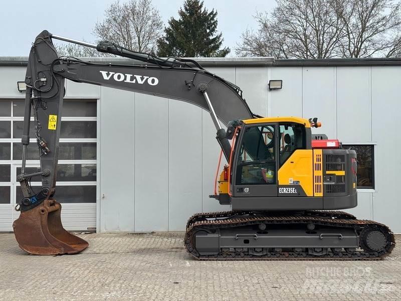 Volvo ECR 235 EL حفارات زحافة