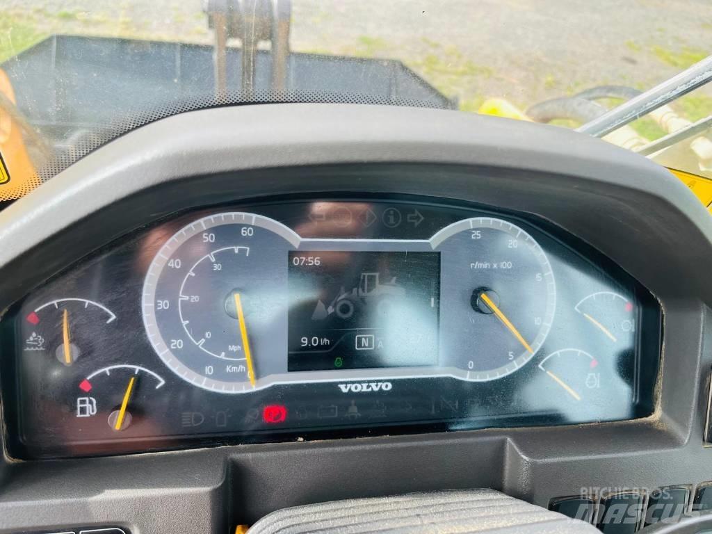 Volvo L 60 H لوادر بعجل