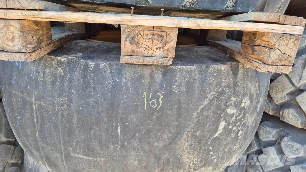  Hjulsæt 23.5R25 الإطارات والعجلات والحافات