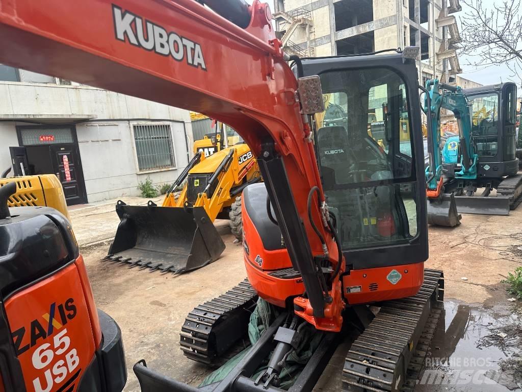 Kubota U 35 حفارات صغيرة أقل من 7 طن (حفارات صغيرة)