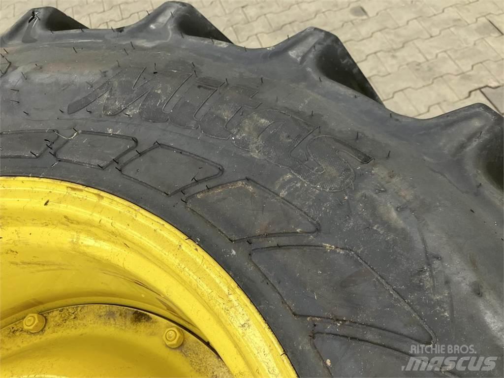 Mitas 540/65R28 الإطارات والعجلات والحافات