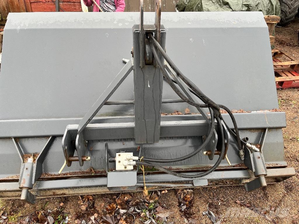 ATI 20 حراثات ونصول الجليد