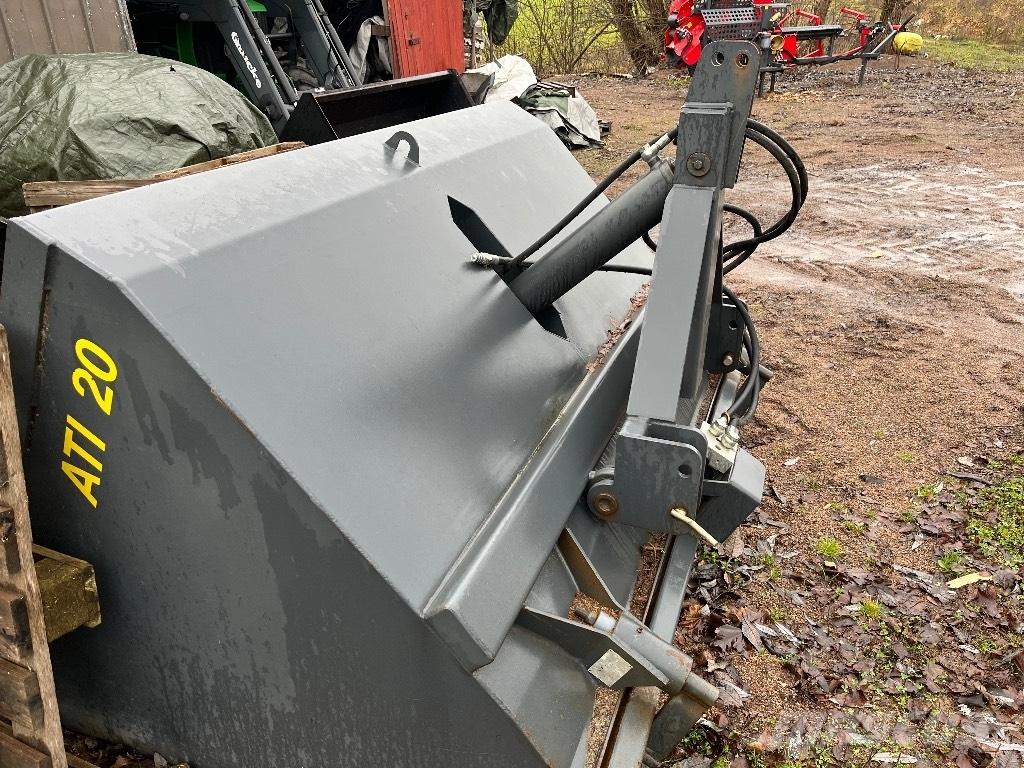 ATI 20 حراثات ونصول الجليد