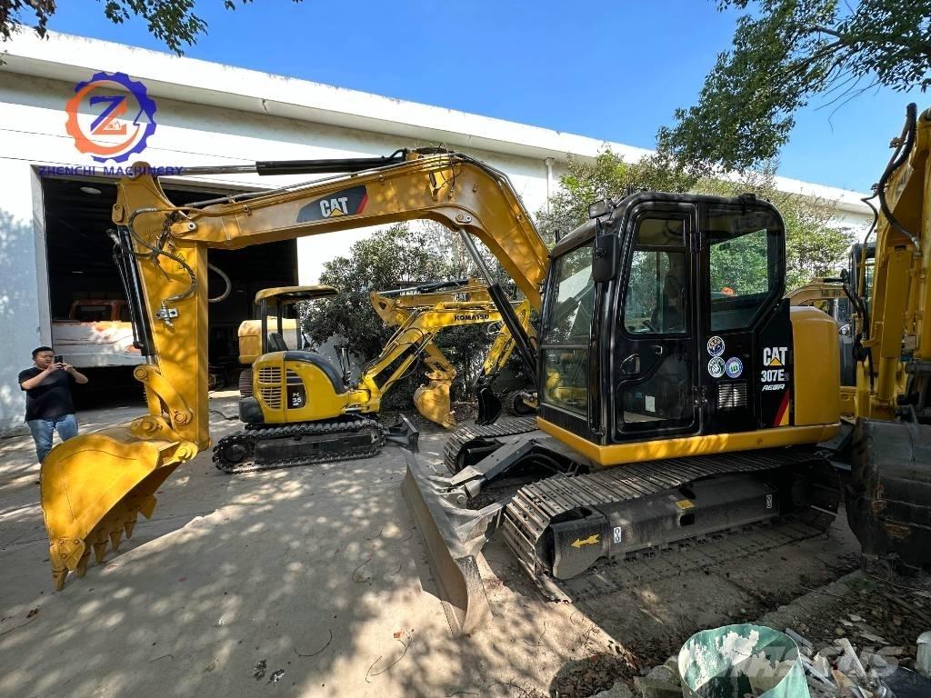 CAT 307 E2 حفارات وسط 7 طن - 12 طن