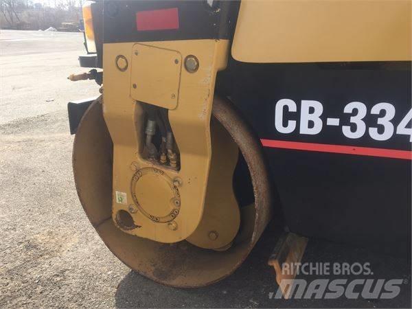 CAT CB 334 D مداحل ثنائية الاسطوانة