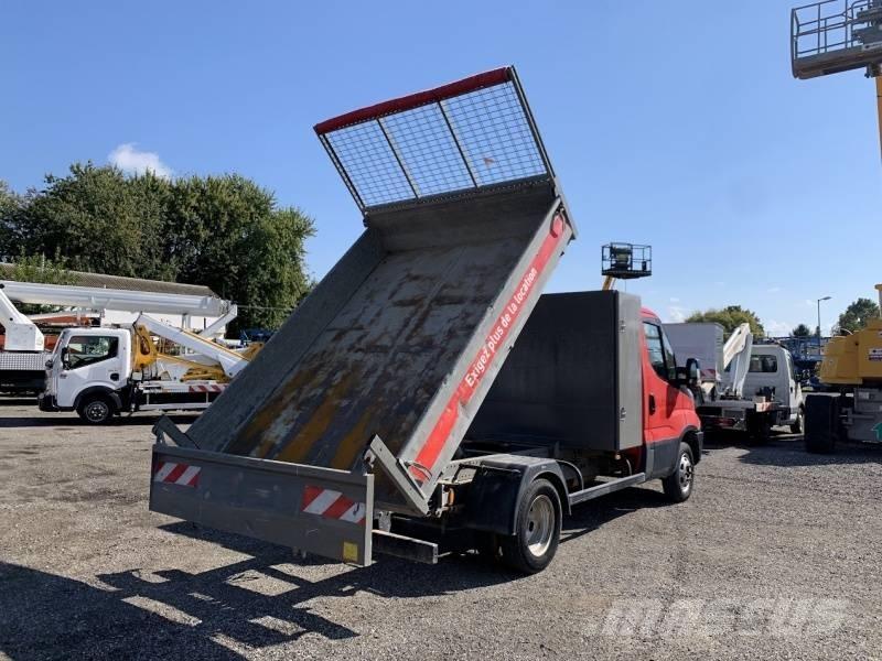 Iveco 35C12 - Tipper شاحنات قلابة