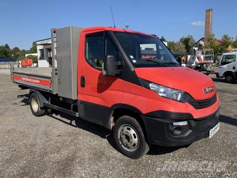 Iveco 35C12 - Tipper شاحنات قلابة