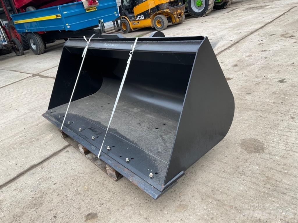 JCB SHOVEL BUCKET دلاء