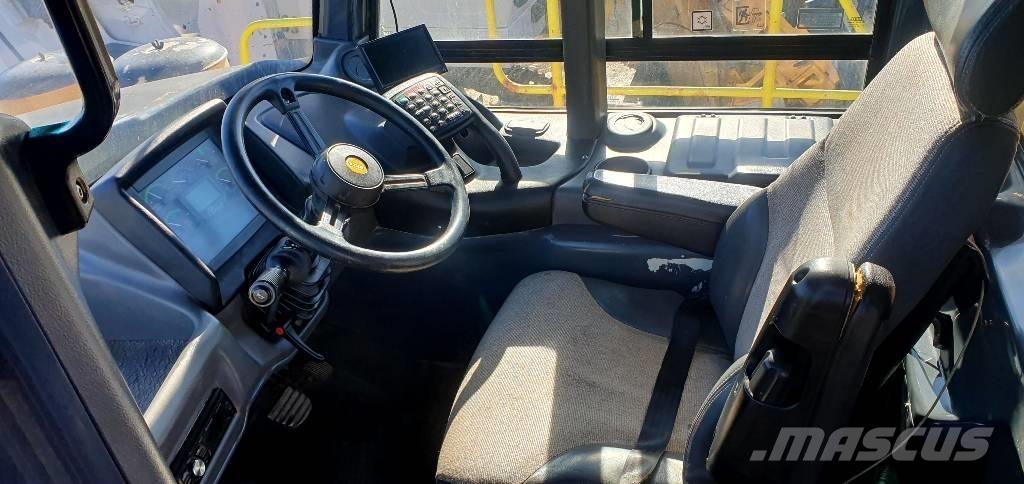 Bell B 40 D ساحبات مفصلية