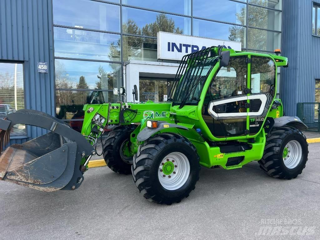 Merlo TF38.10CS-145 معدات مناولة لأغراض الزراعة
