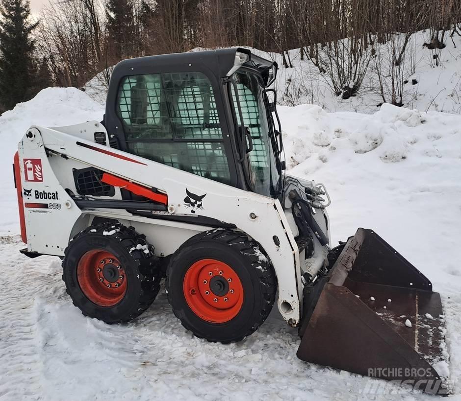 Bobcat S 450 لوادر انزلاقية التوجيه