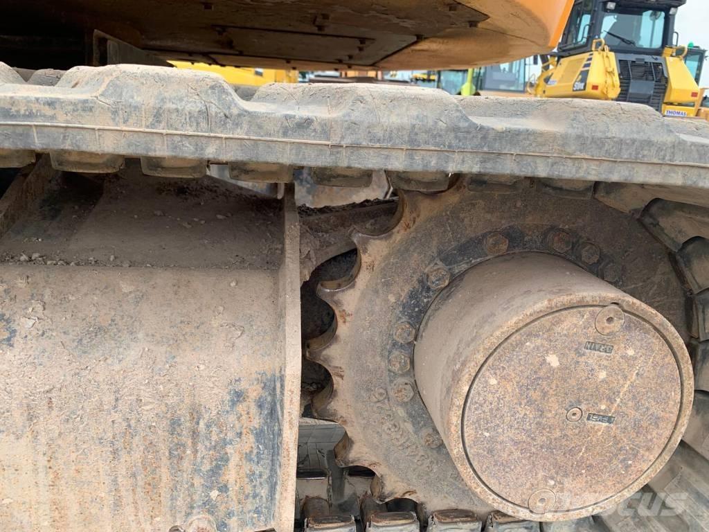 JCB 86 C-1 حفارات وسط 7 طن - 12 طن