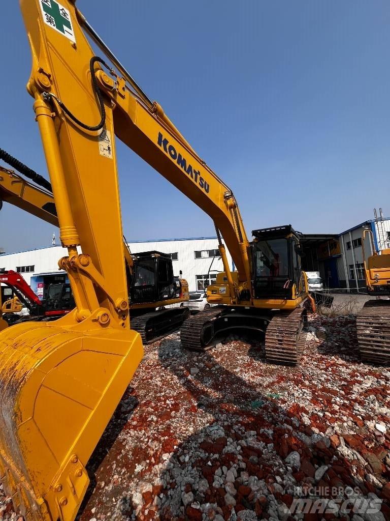 Komatsu PC 200-8N1 حفارات وسط 7 طن - 12 طن