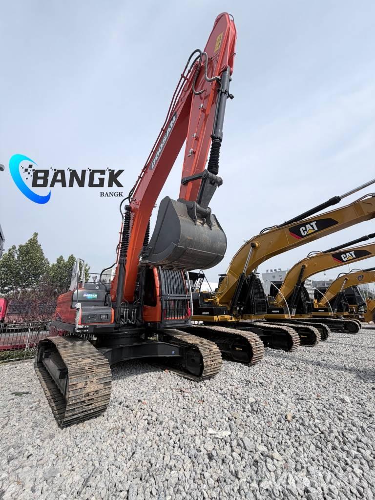 Doosan DX 300 حفارات زحافة