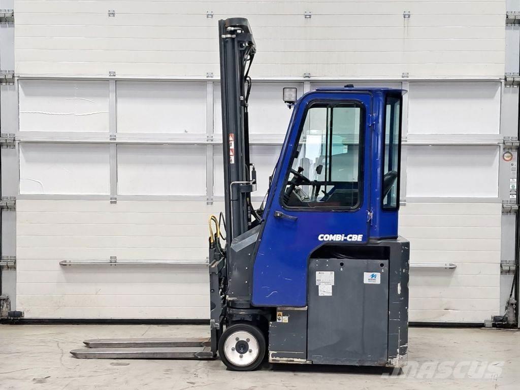 Combilift CBE3000 لوادر جانبية