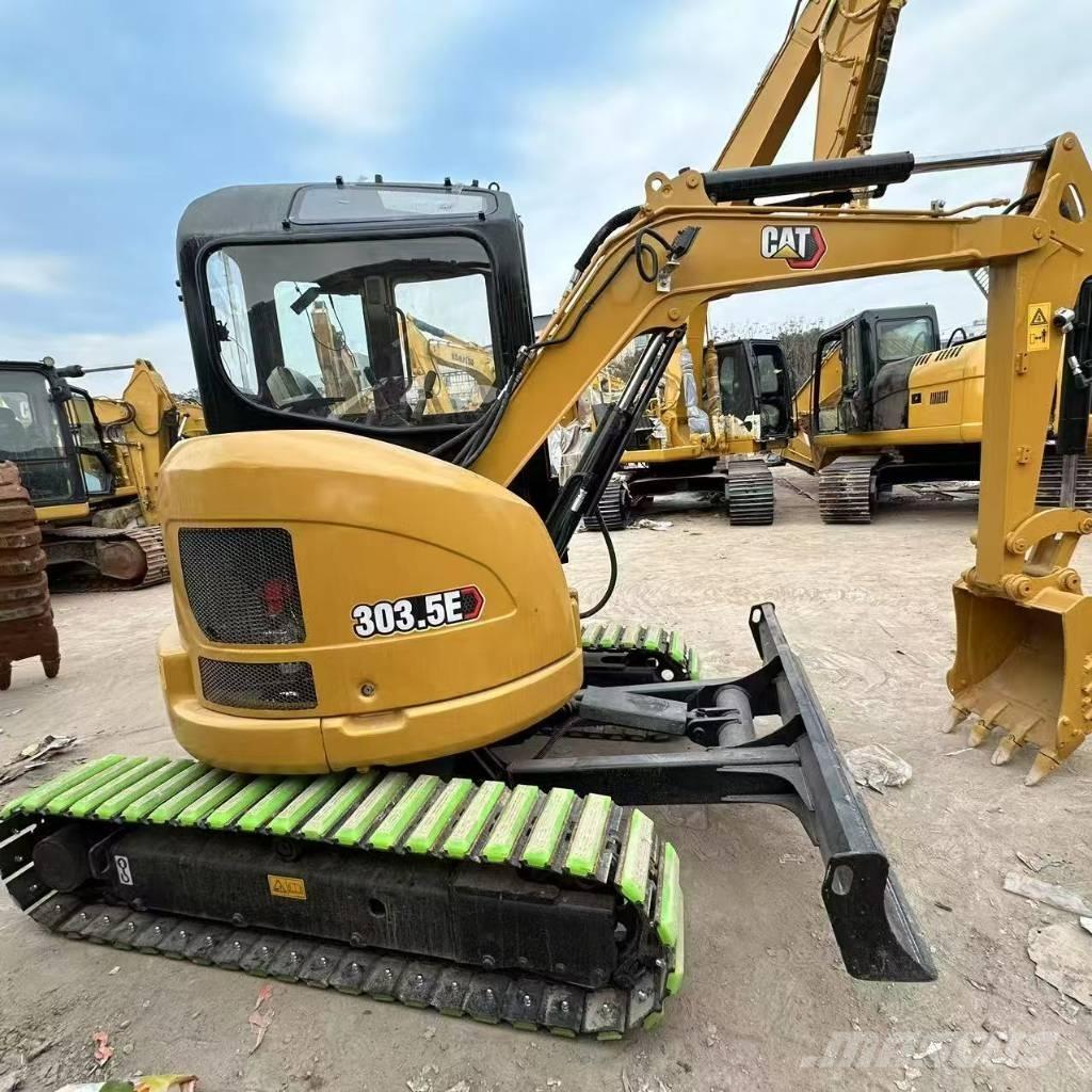 CAT 303.5 E حفارات صغيرة أقل من 7 طن (حفارات صغيرة)