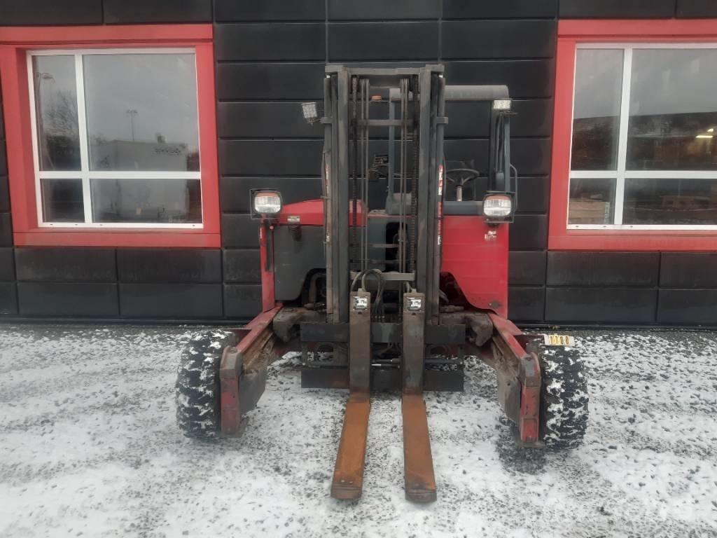 Moffett M5 25.3 شاحنات الديزل