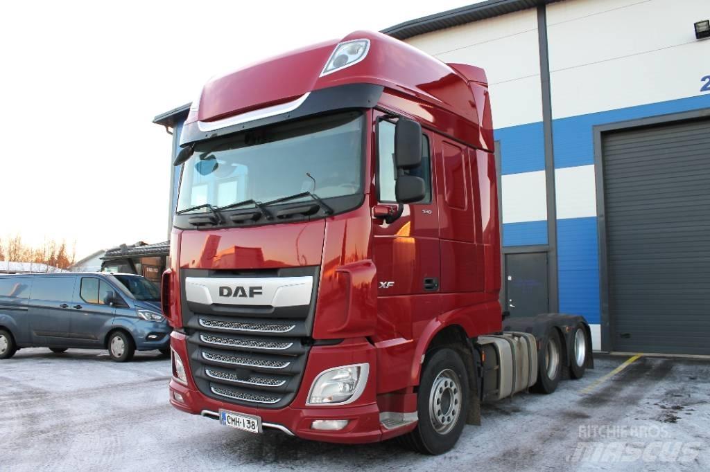 DAF XF530FTT 6x4 HCT وحدات الجر