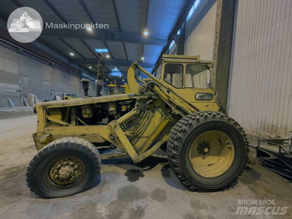 Volvo BM 2181 TD لوادر بعجل