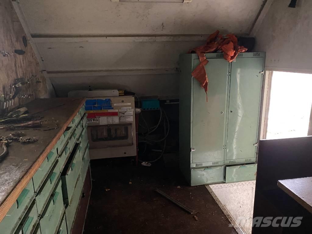 DAF AE55CE المنصات الهوائية المثبتة على مقطورة