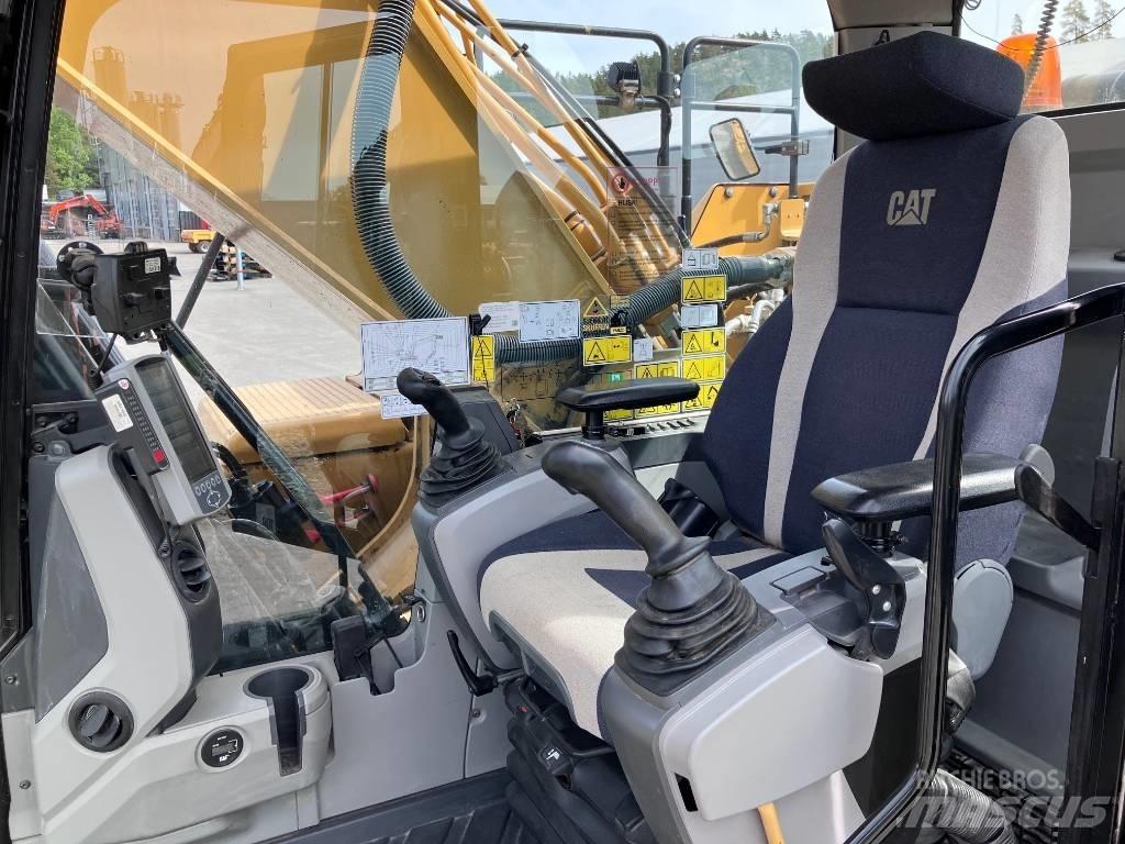 CAT 340F حفارات زحافة