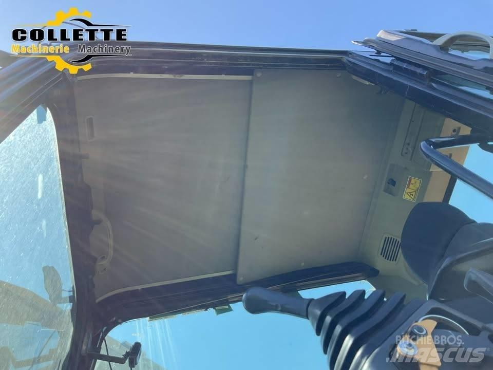 CAT 330 D حفارات زحافة