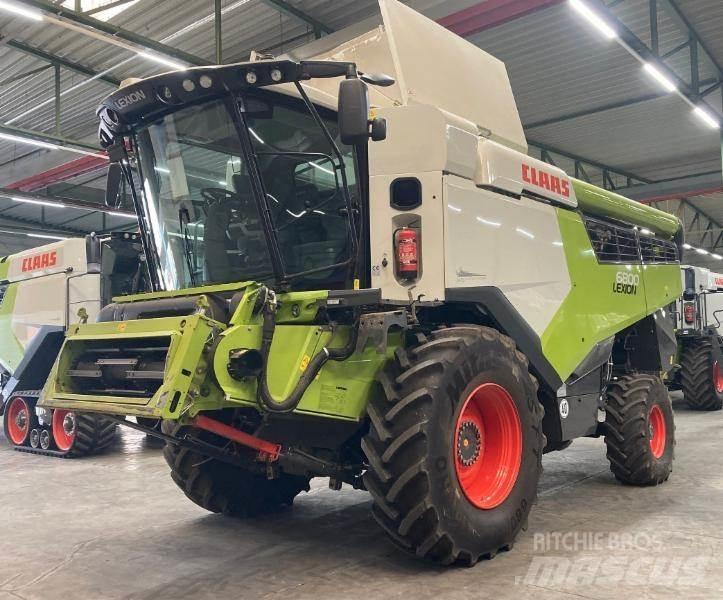 CLAAS LEXION 6800 حصادات