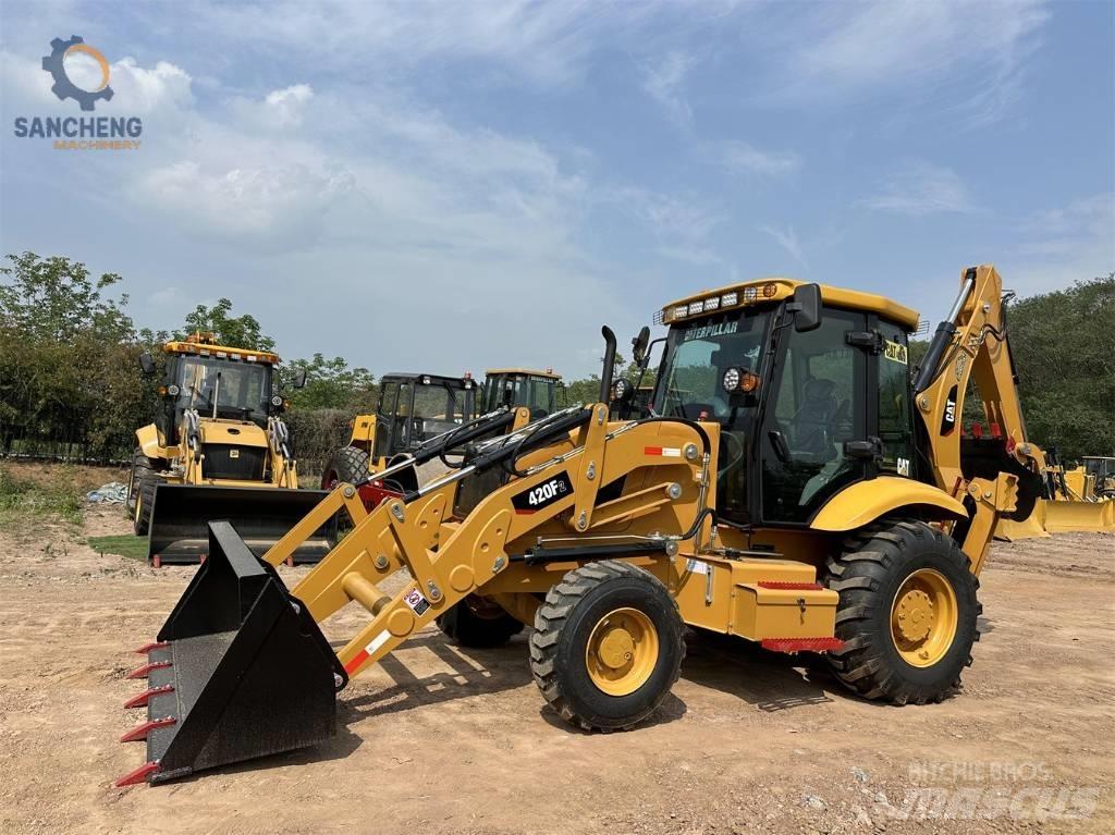 CAT 420F2 لوادر ذات جرافات عكسية